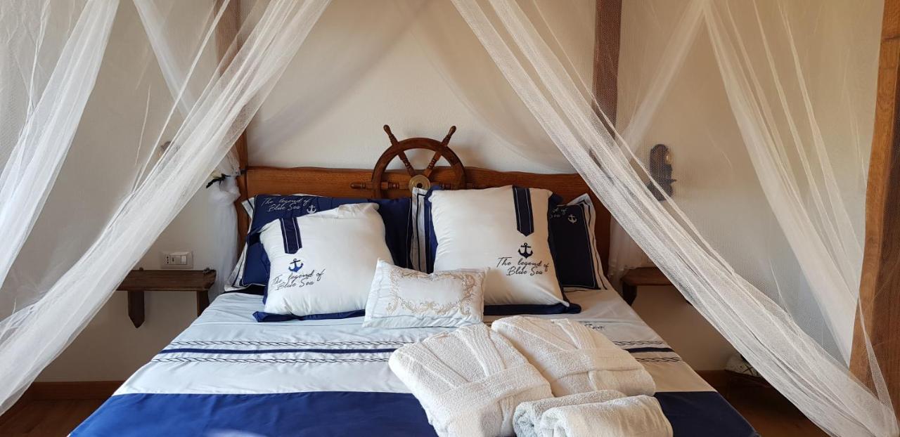 Tenuta Petra Manna Palau Ngoại thất bức ảnh