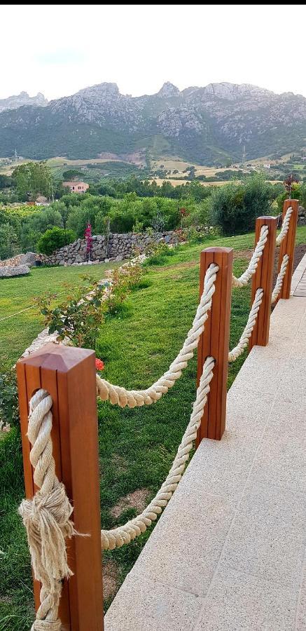 Tenuta Petra Manna Palau Ngoại thất bức ảnh